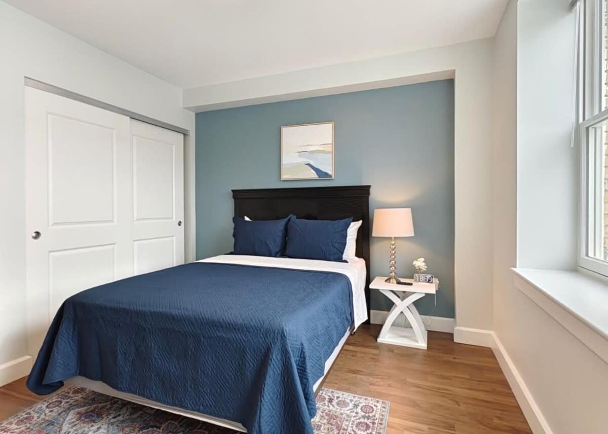 Fun Cozy Apts - 1 25 Mile Walk To Tiaa Bnk Fld ジャクソンビル エクステリア 写真